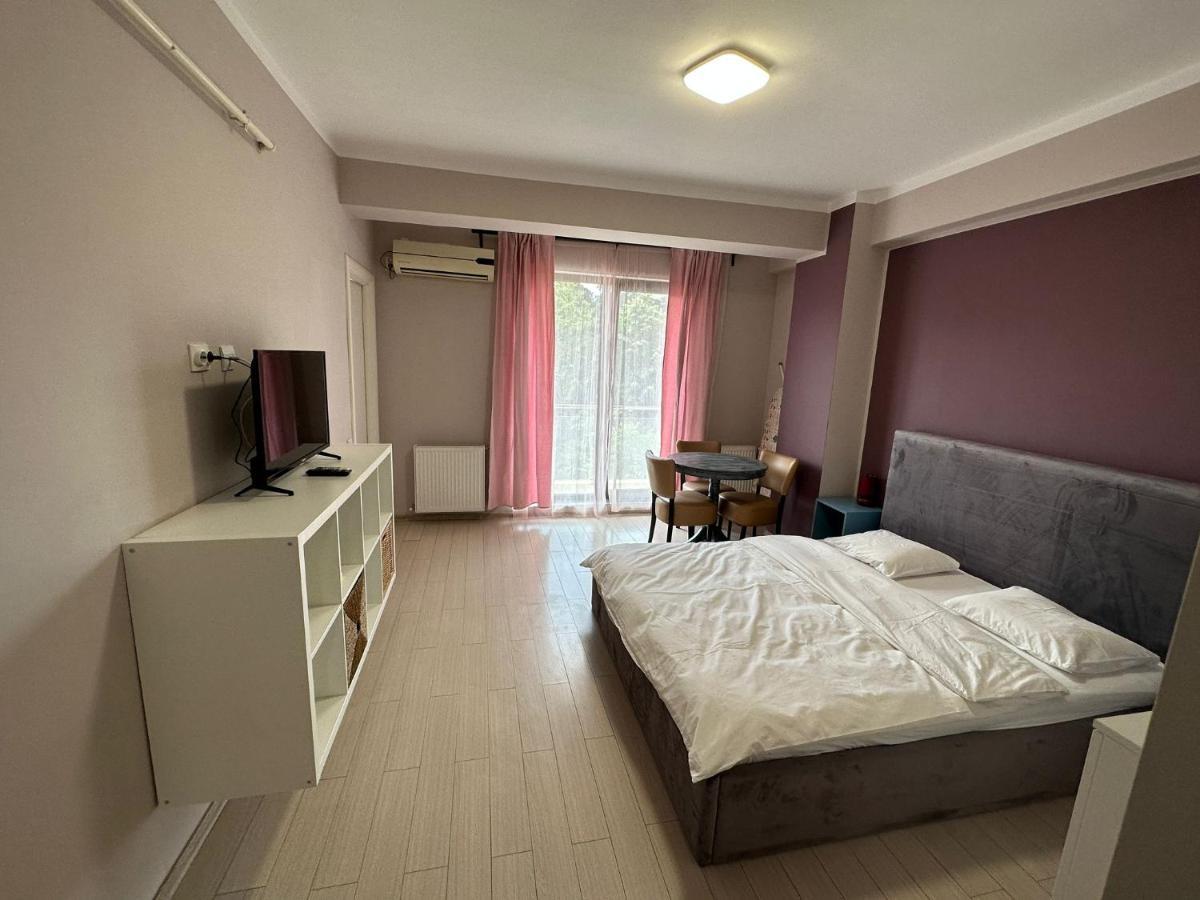 Central Studio Vitan Mall บูคาเรสต์ ภายนอก รูปภาพ